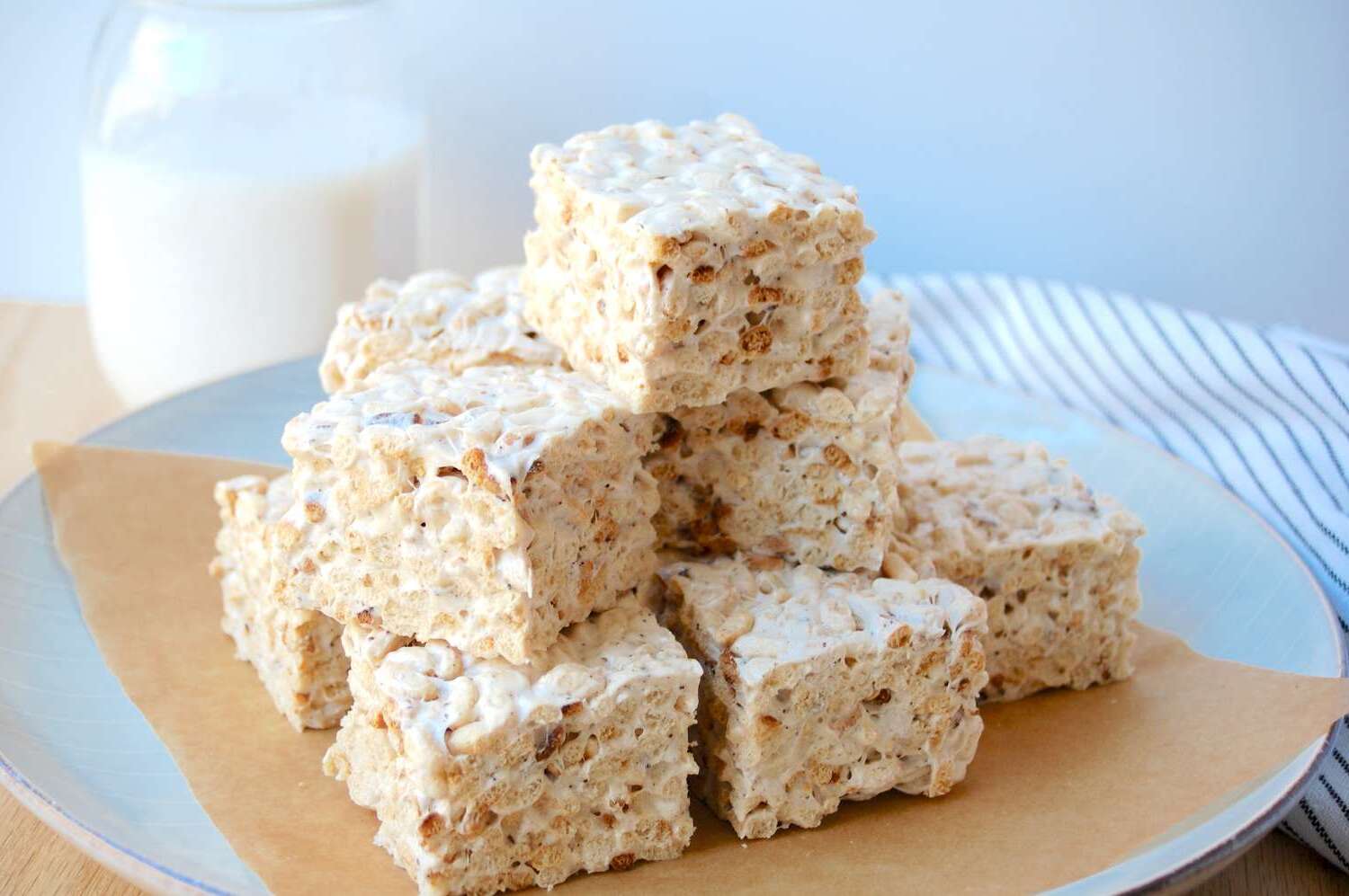 almond-butter-brown-rice-crispy-treats-recipe