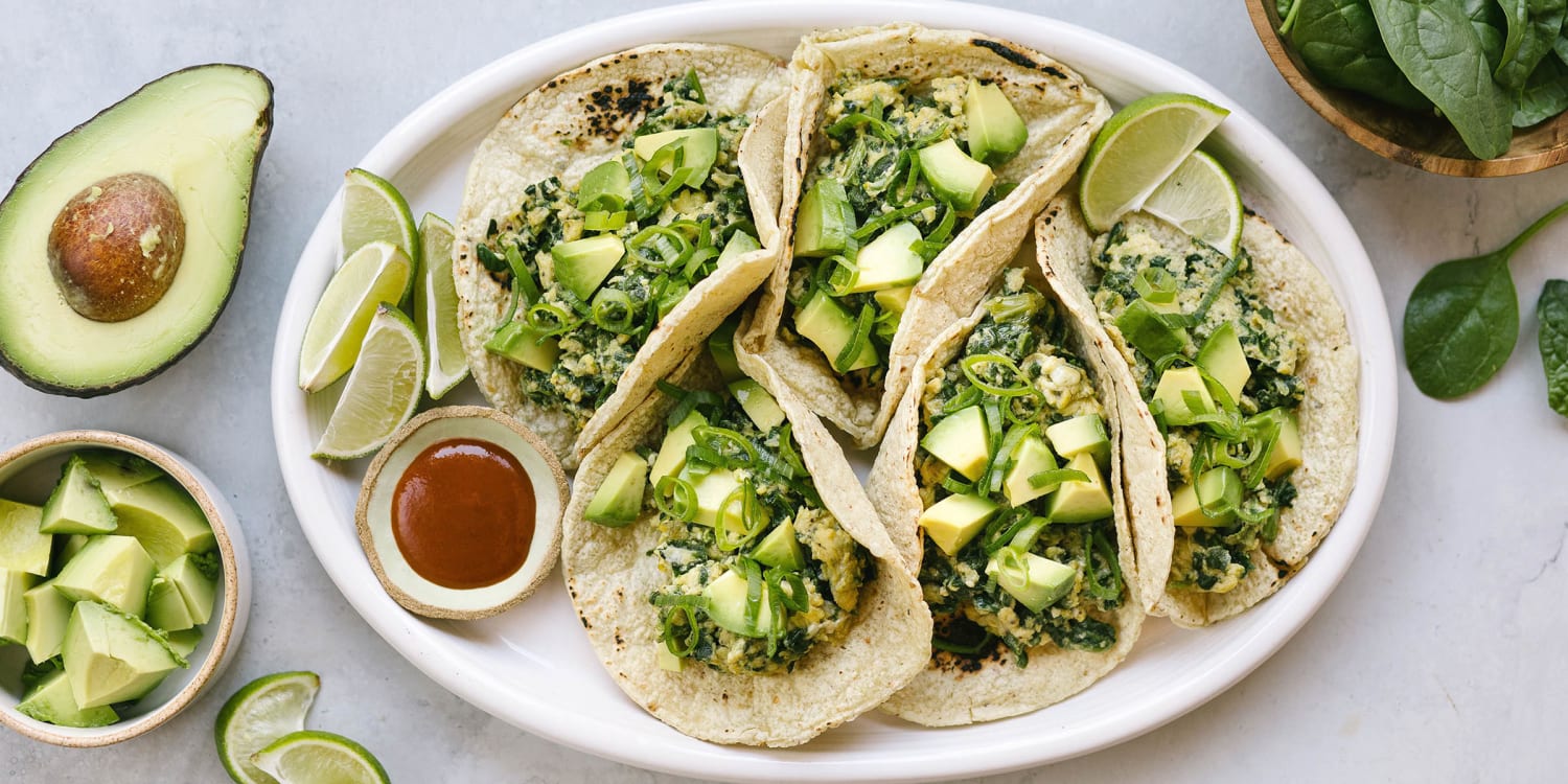 avocado-tomatillo-breakfast-tacos