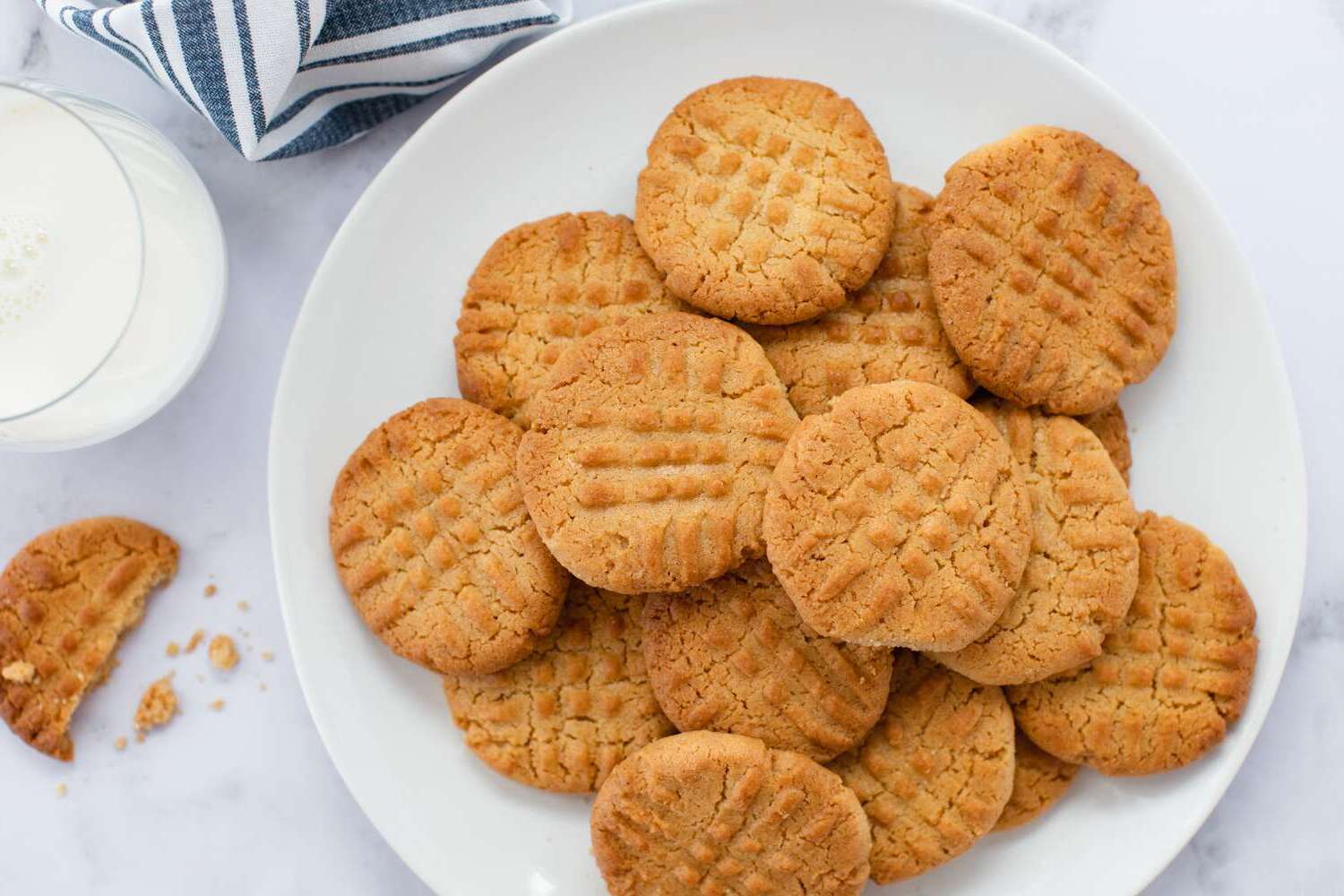 best-peanut-butter-cookies-recipe