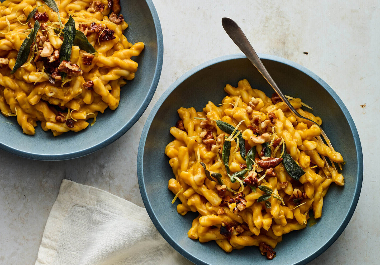 butternut-squash-pasta-with-walnuts-and-sage