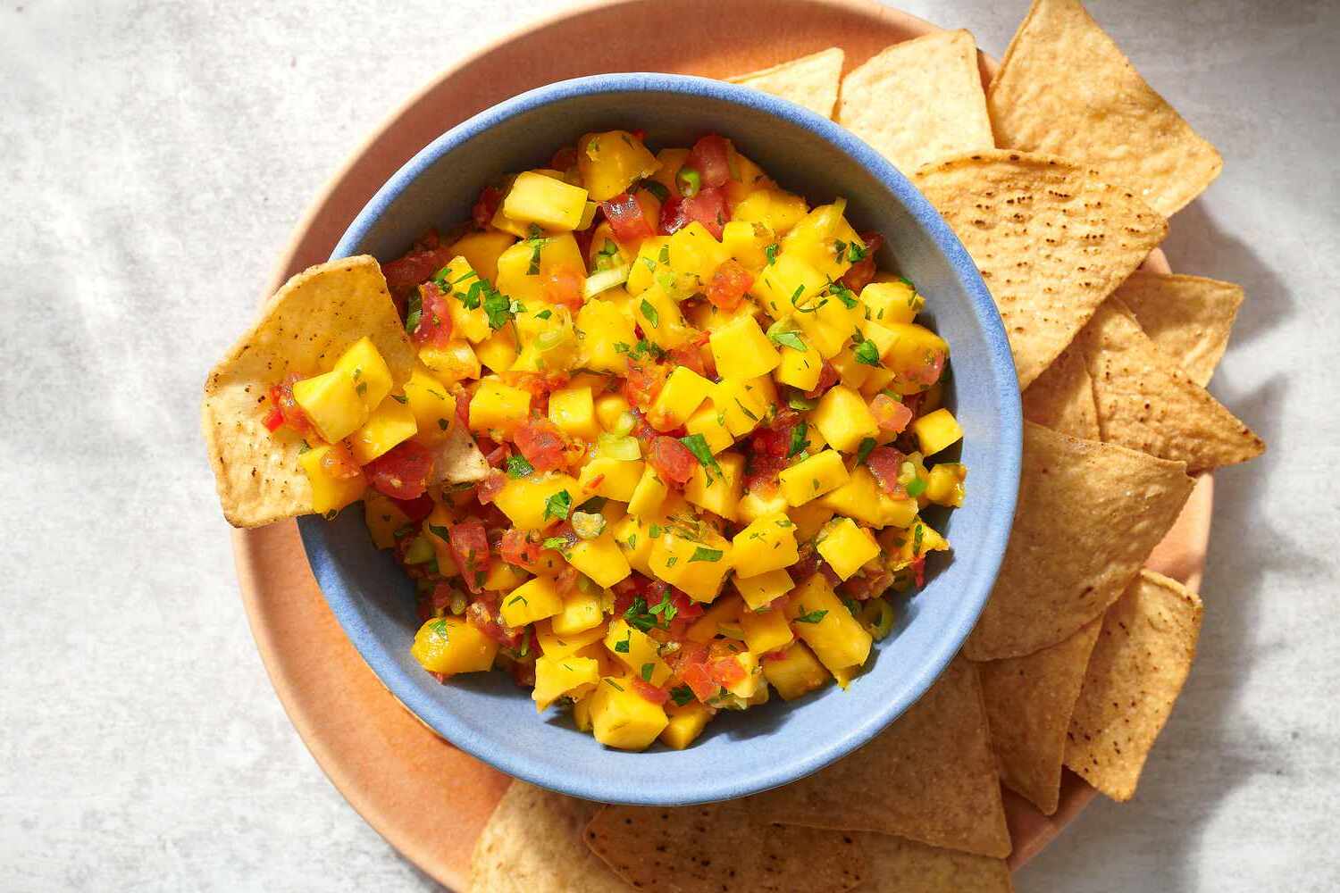 easy-mango-salsa