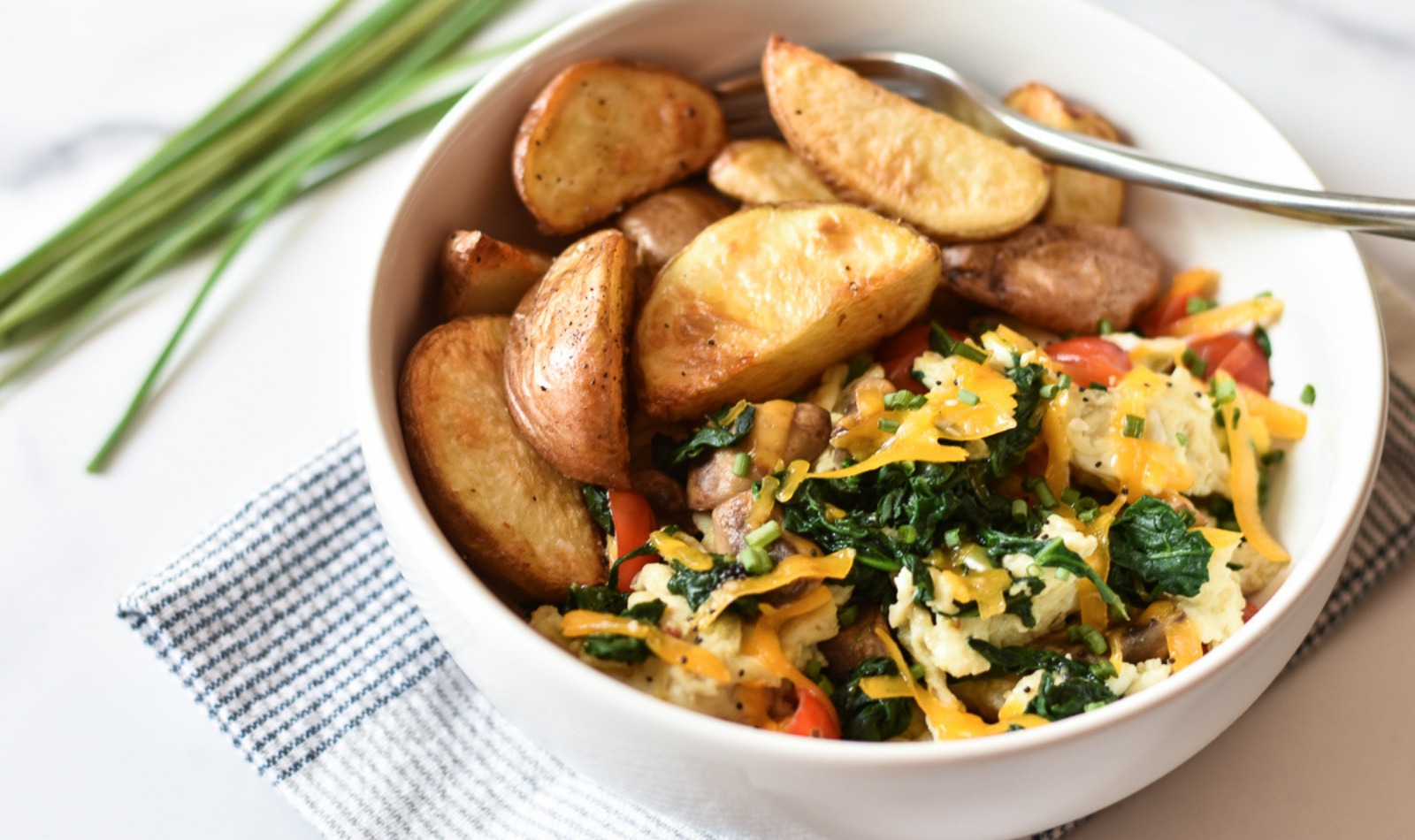 farmers-market-breakfast-bowl