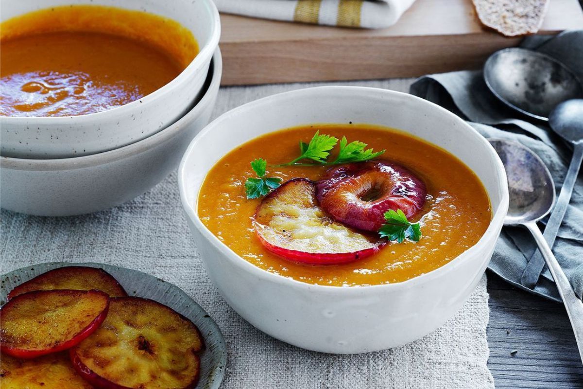 ginger-apple-pumpkin-soup-recipe