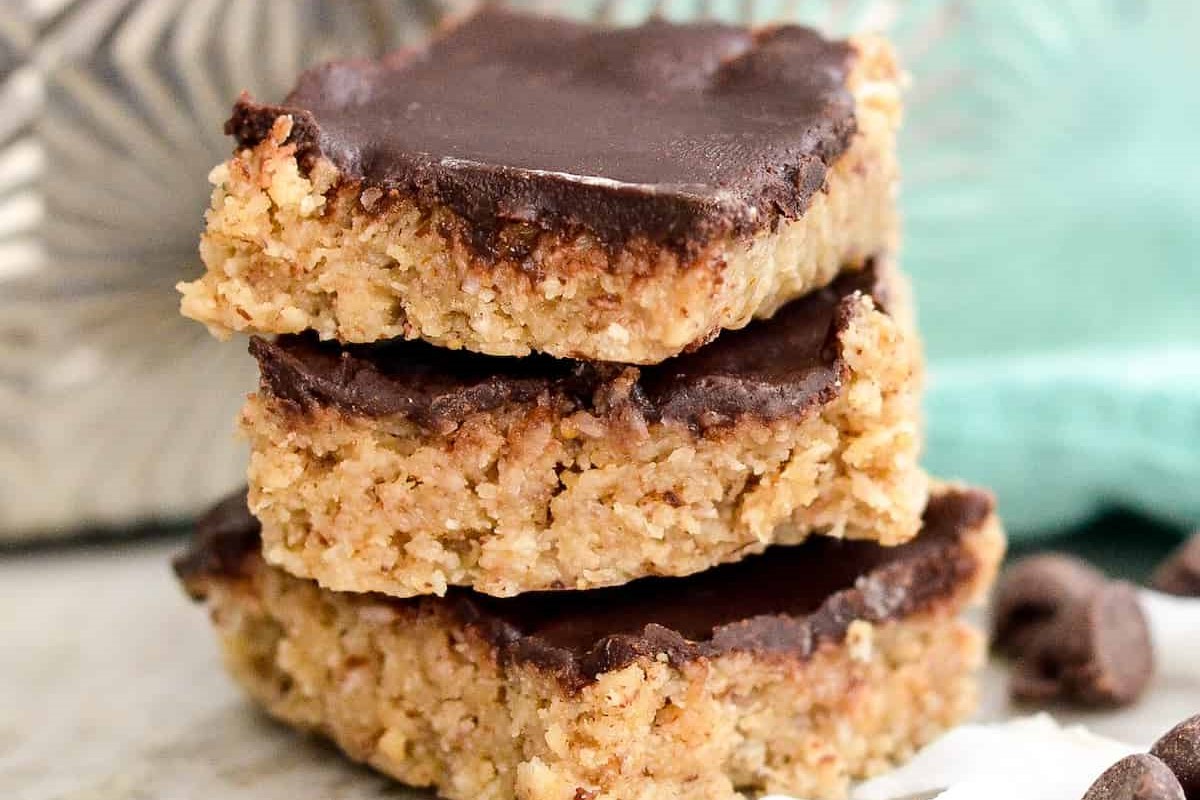 gluten-free-almond-coconut-bars-recipe