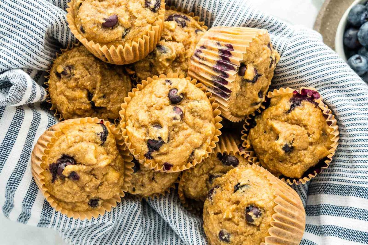 gluten-free-blueberry-banana-muffins-recipe