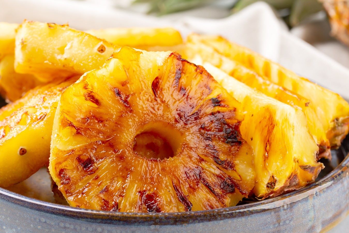 grilled-pineapple-delight