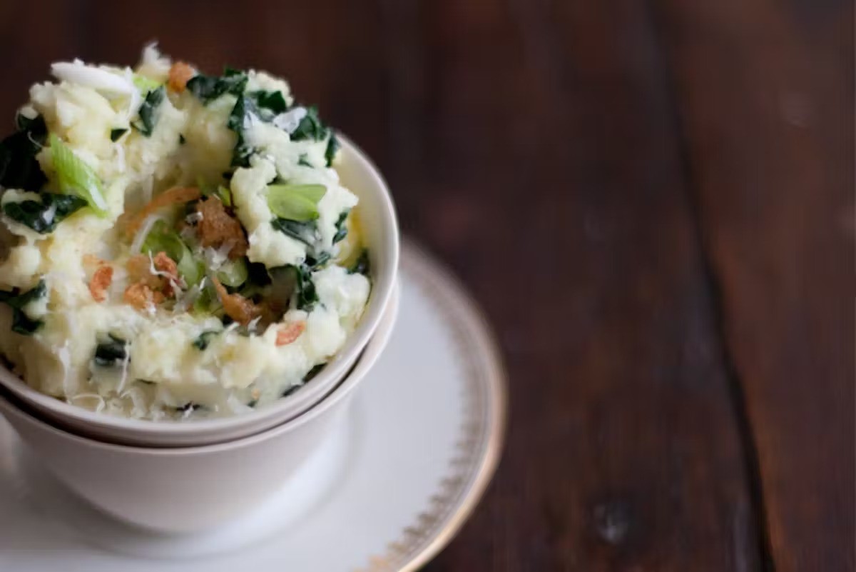 kale-olive-oil-vegan-mashed-potatoes-recipe
