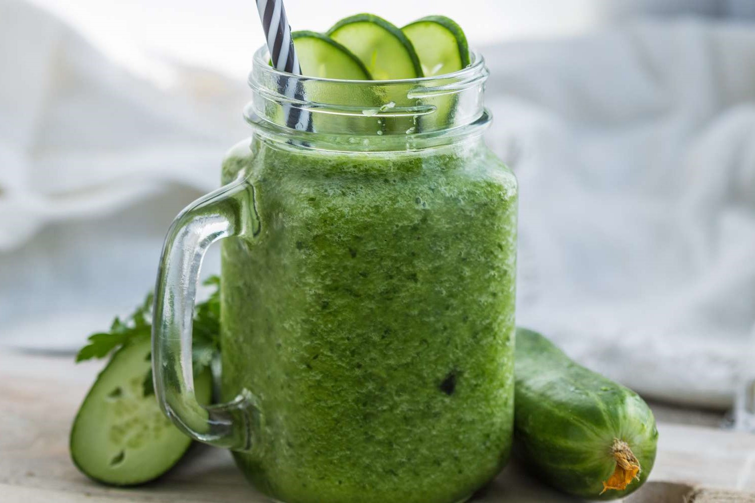 kale-smoothie-delight