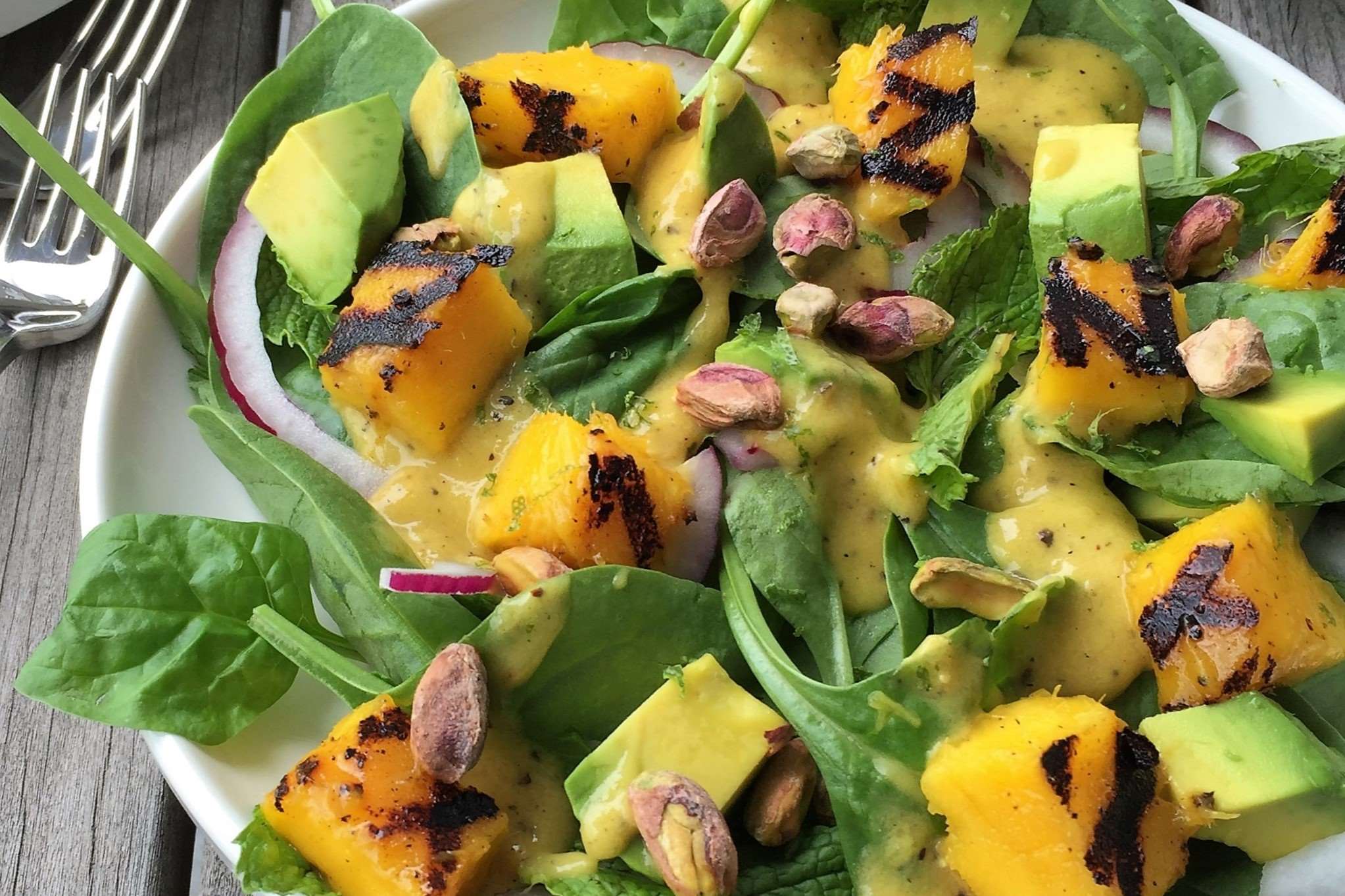 Mango Salsa Avocados Recipe | LynneCurry