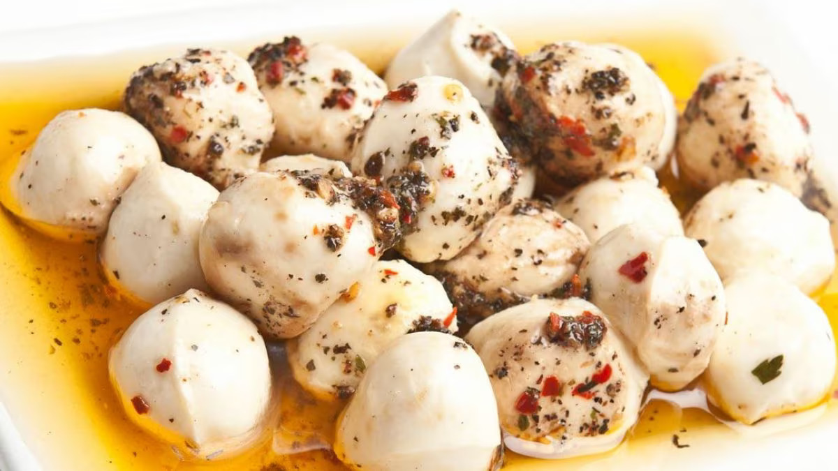 marinated-mozzarella-balls-recipe