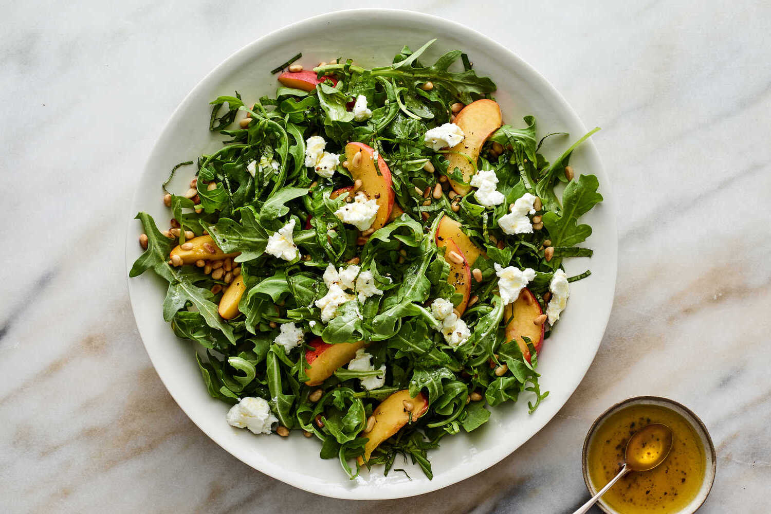 peach-salad-with-mint-pistachios-recipe