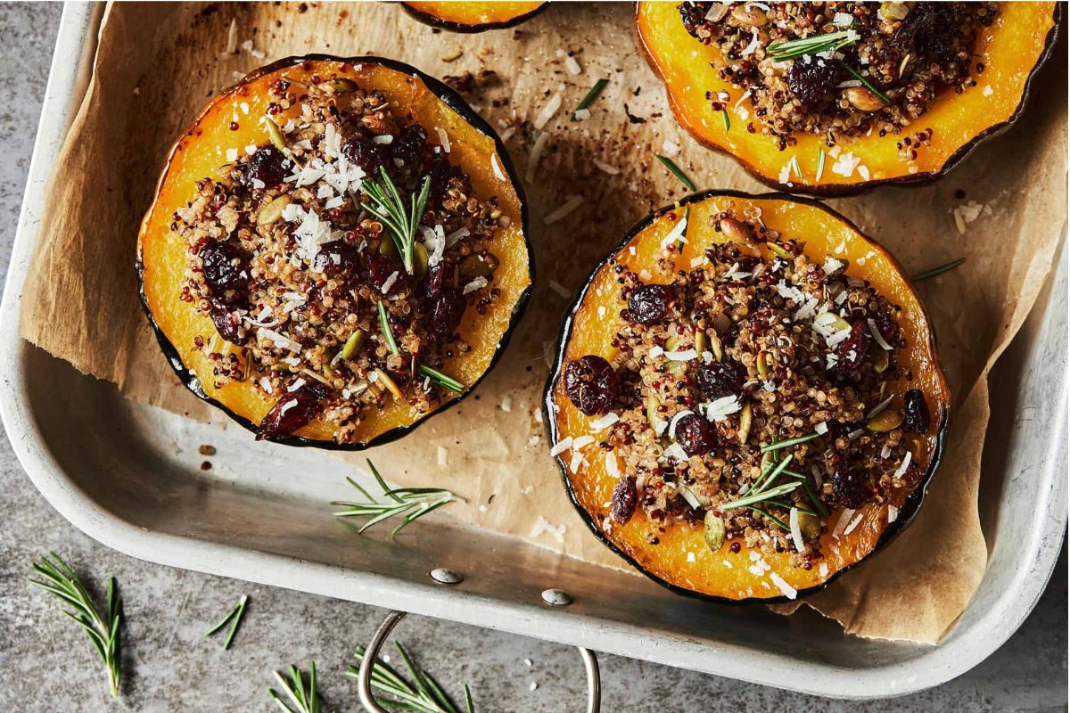 quinoa-stuffed-acorn-squash