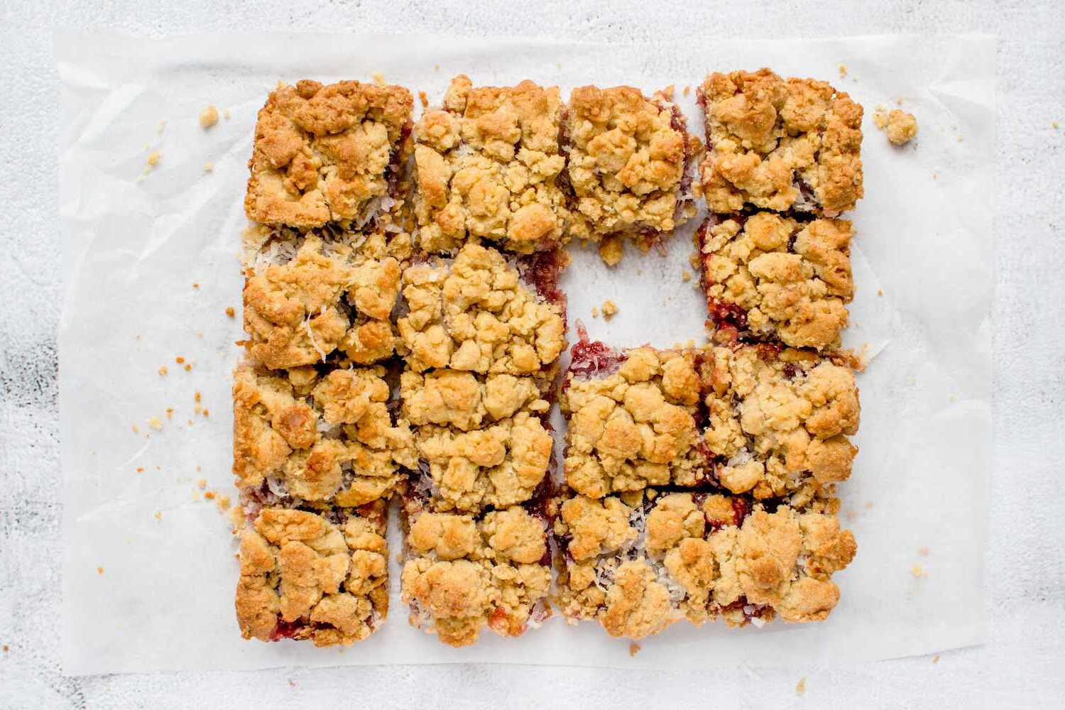 raspberry-crumble-bars-recipe