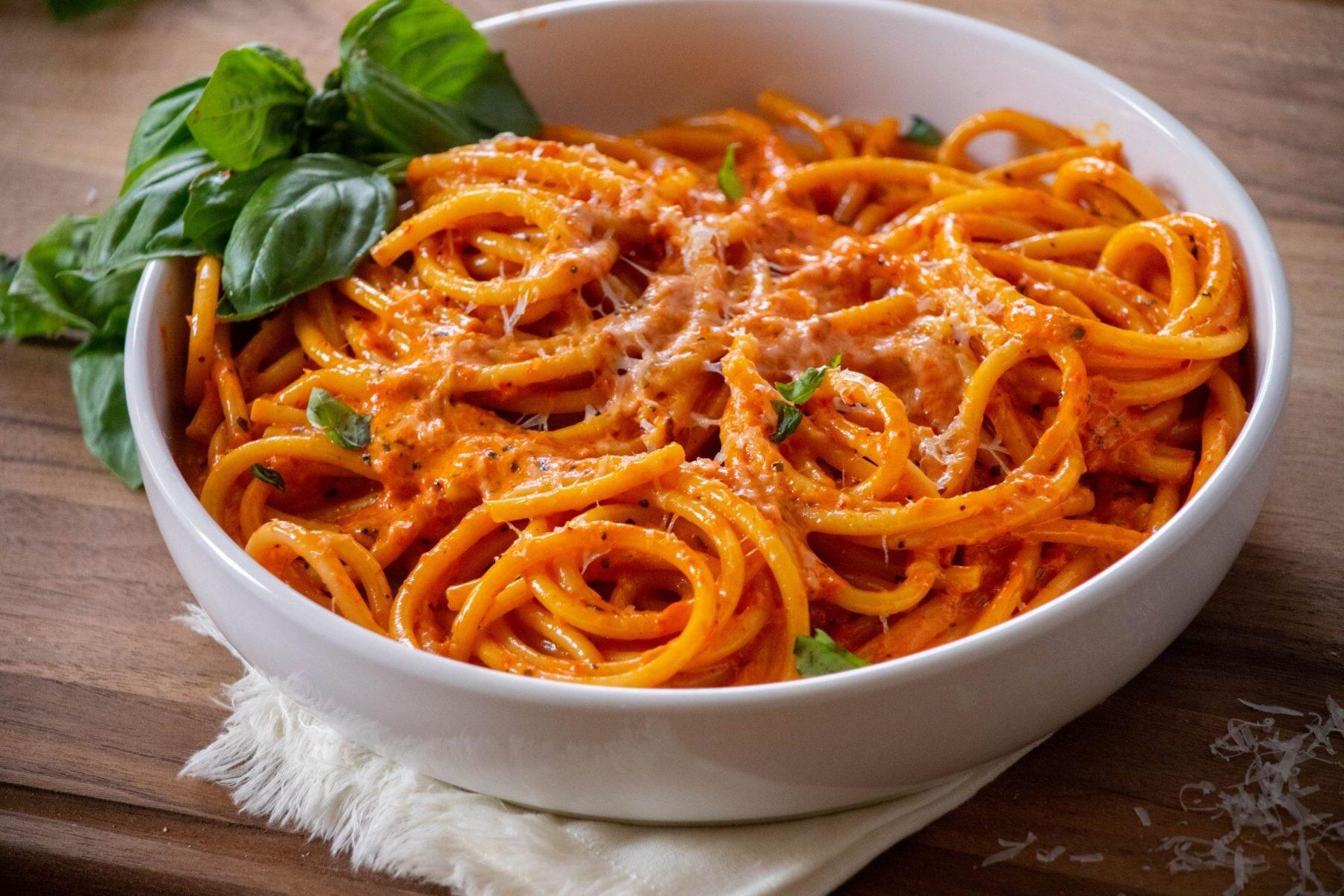 roasted-red-pepper-pasta-recipe