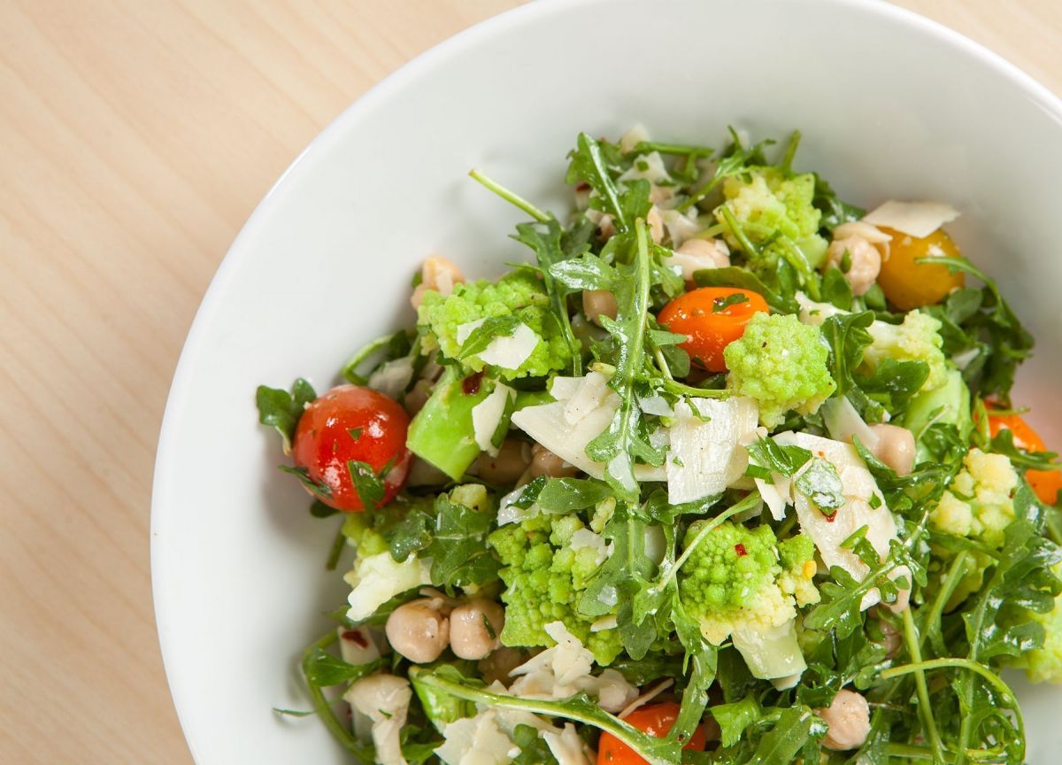 romanesco-chickpea-salad-recipe