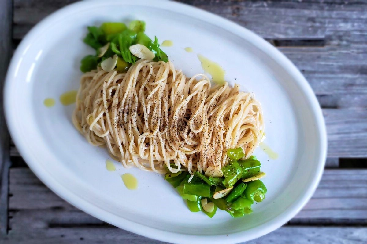 soba-noodles-with-shishitos-and-avocado-recipe