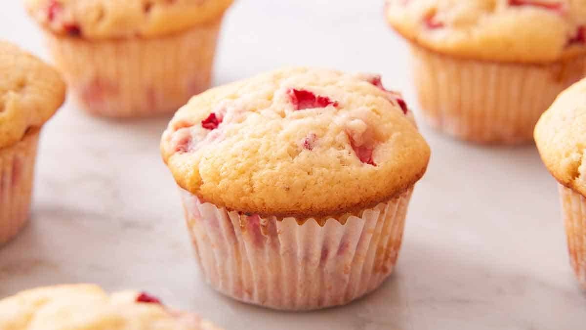 strawberry-muffins-recipe