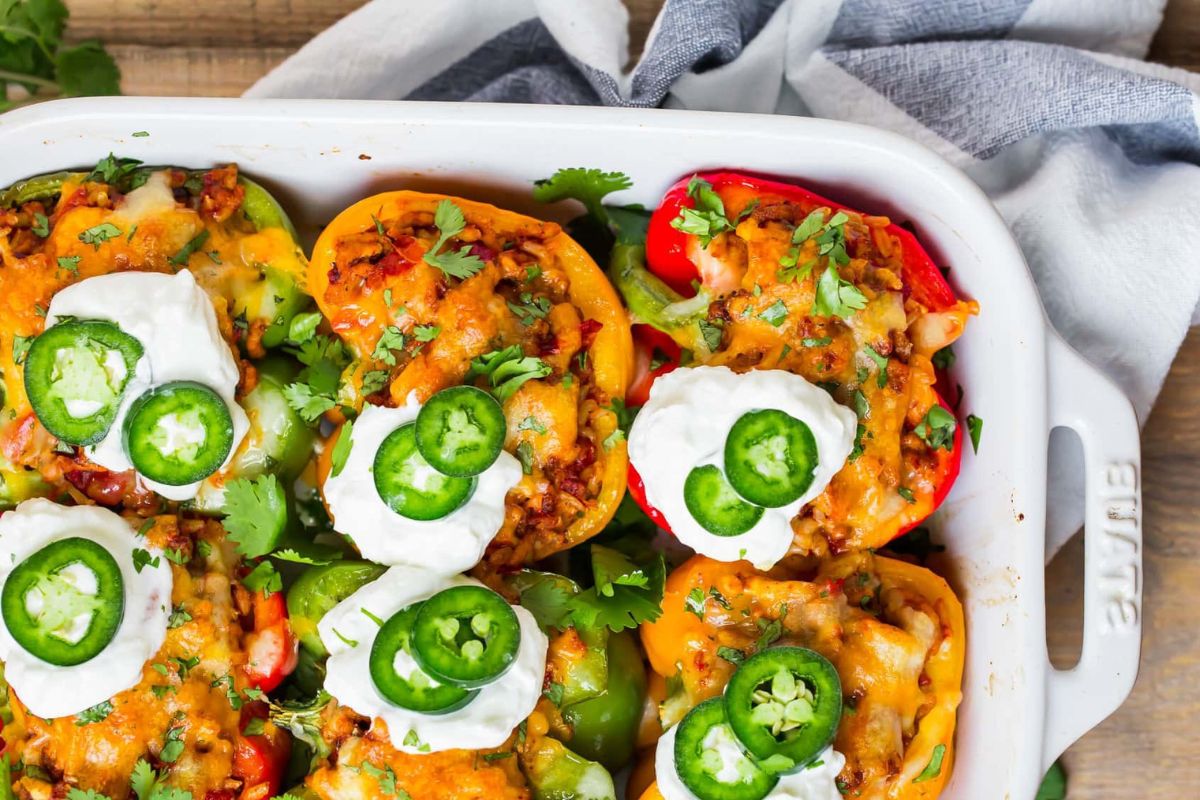 stuffed-peppers-with-green-tomato-salsa-recipe