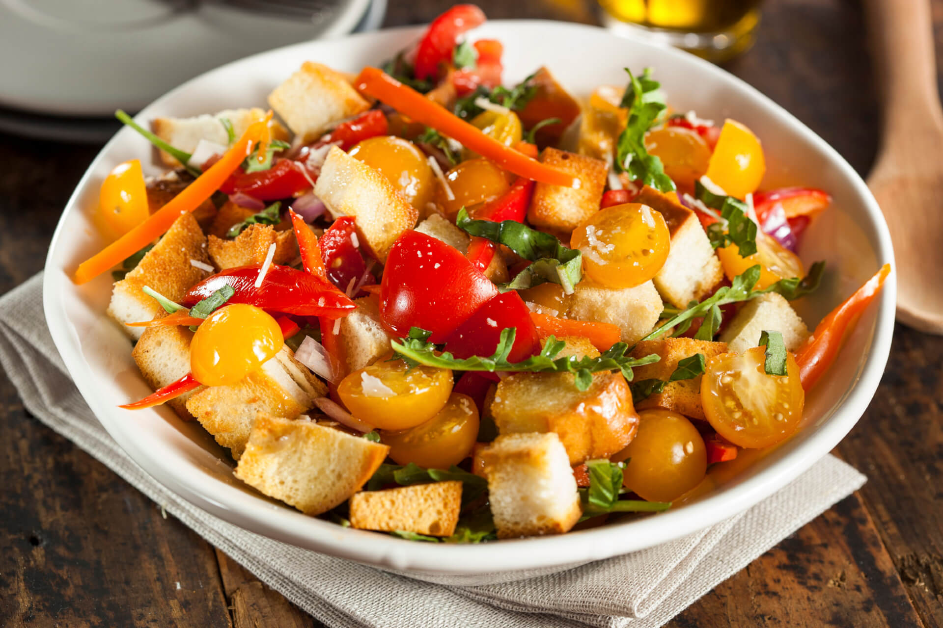 sweet-pepper-panzanella-recipe