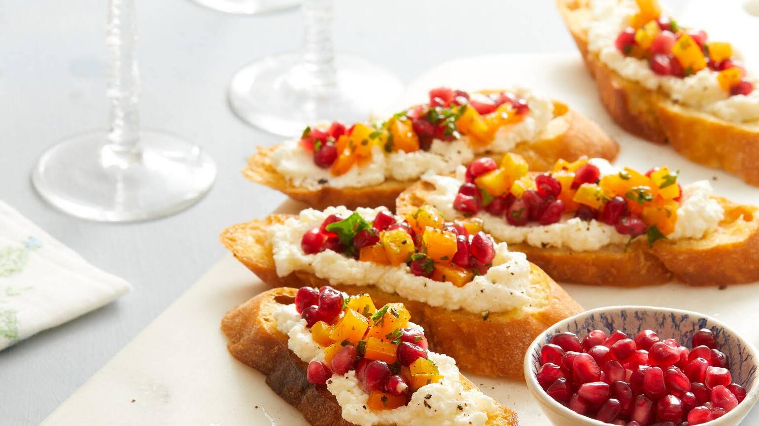 sweet-potato-pomegranate-crostini-recipe