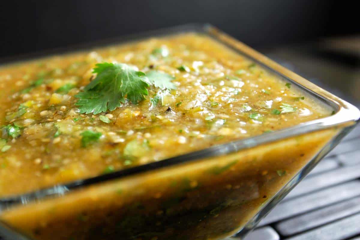 tomatillo-salsa-verde-recipe