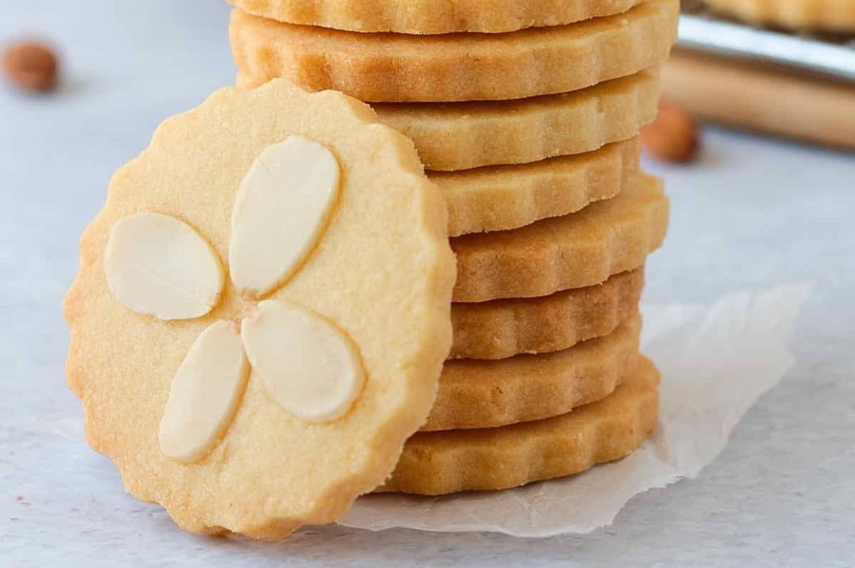 Vegan Almond Shortbread Cookies Recipe | LynneCurry