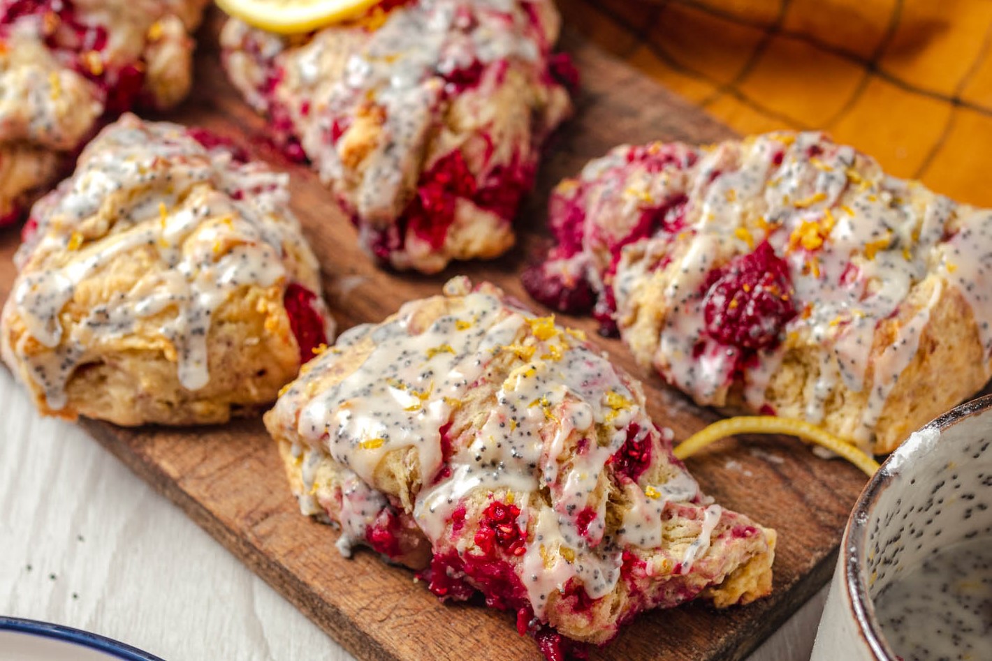 vegan-scones-with-raspberries-recipe