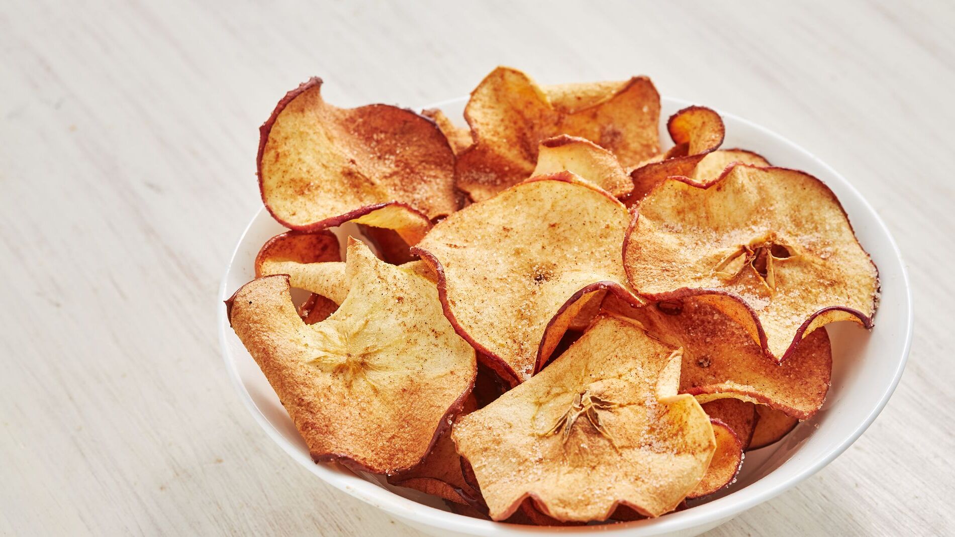 Apple Chips Recipe | LynneCurry