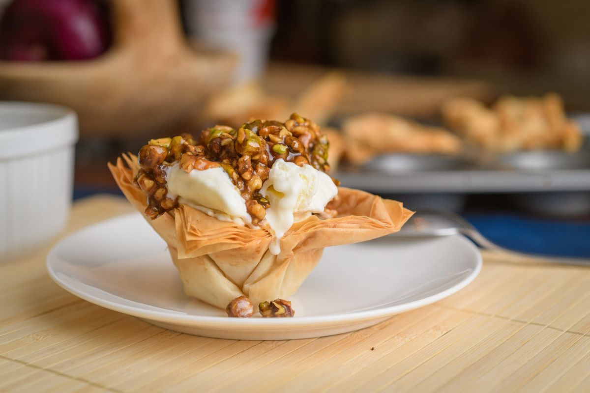 baklava-sundae-recipe