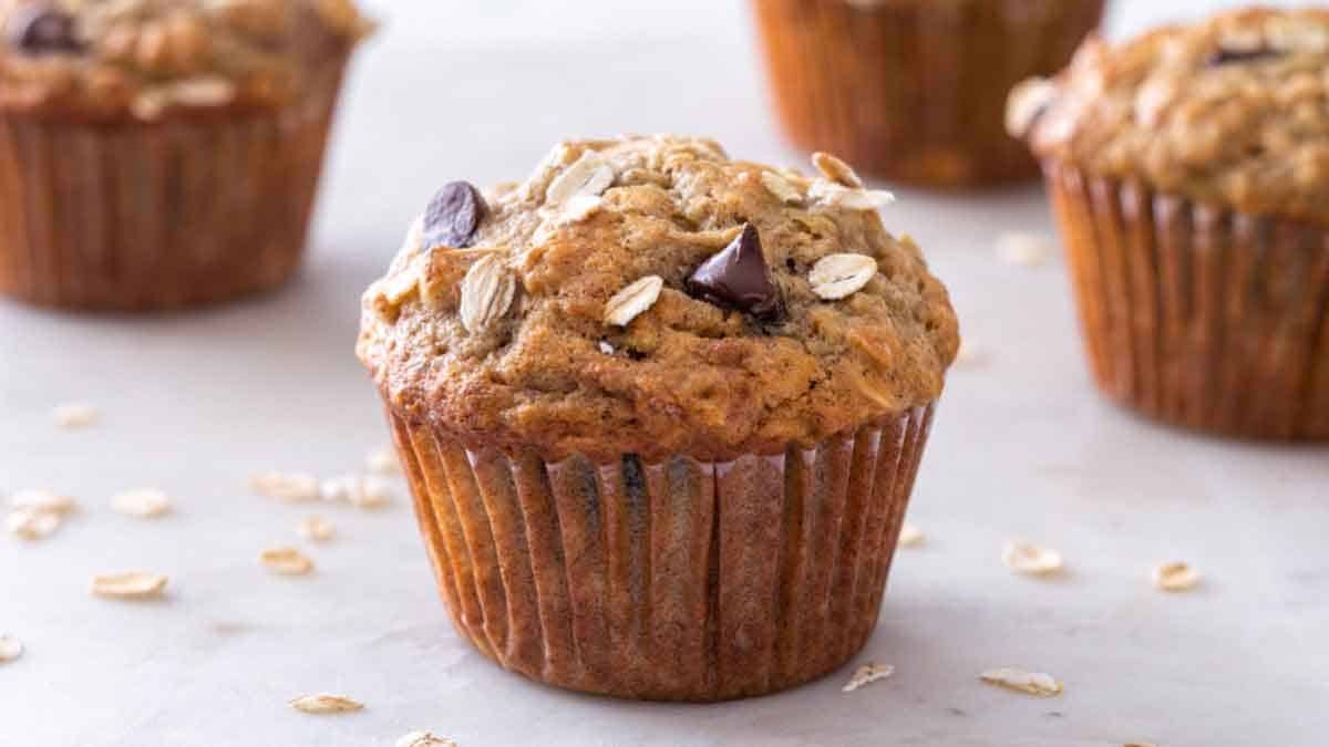 banana-oatmeal-muffins-recipe