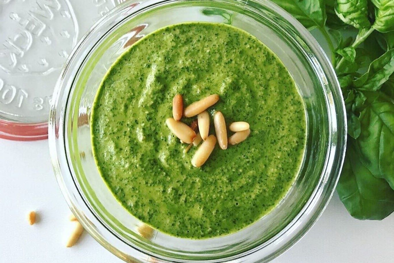 basil-pine-nut-pesto-recipe