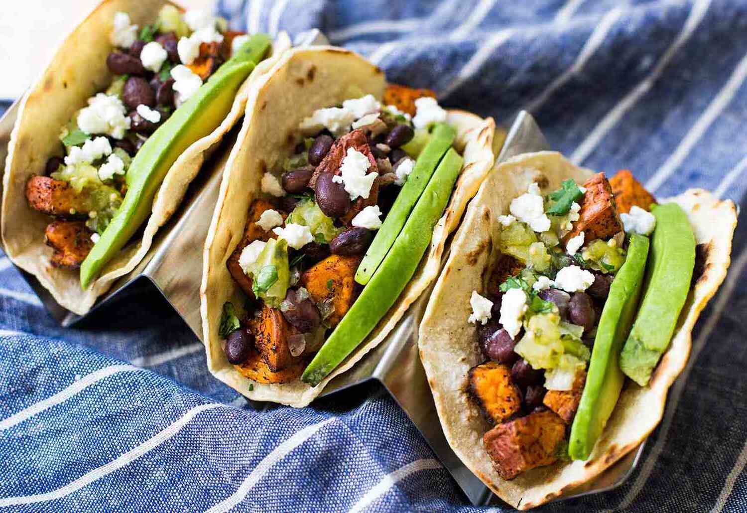 Black Bean Tacos Recipe | LynneCurry