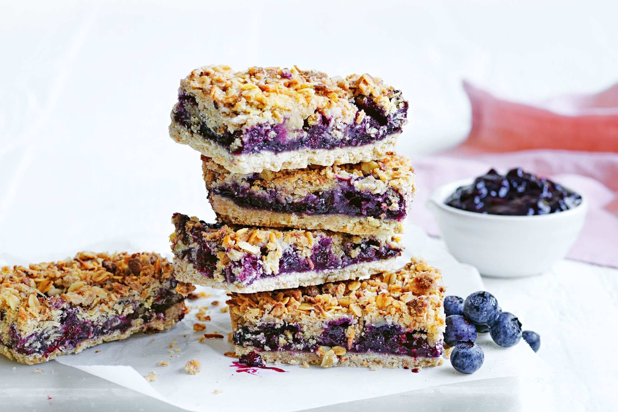 blueberry-coconut-granola-squares-recipe