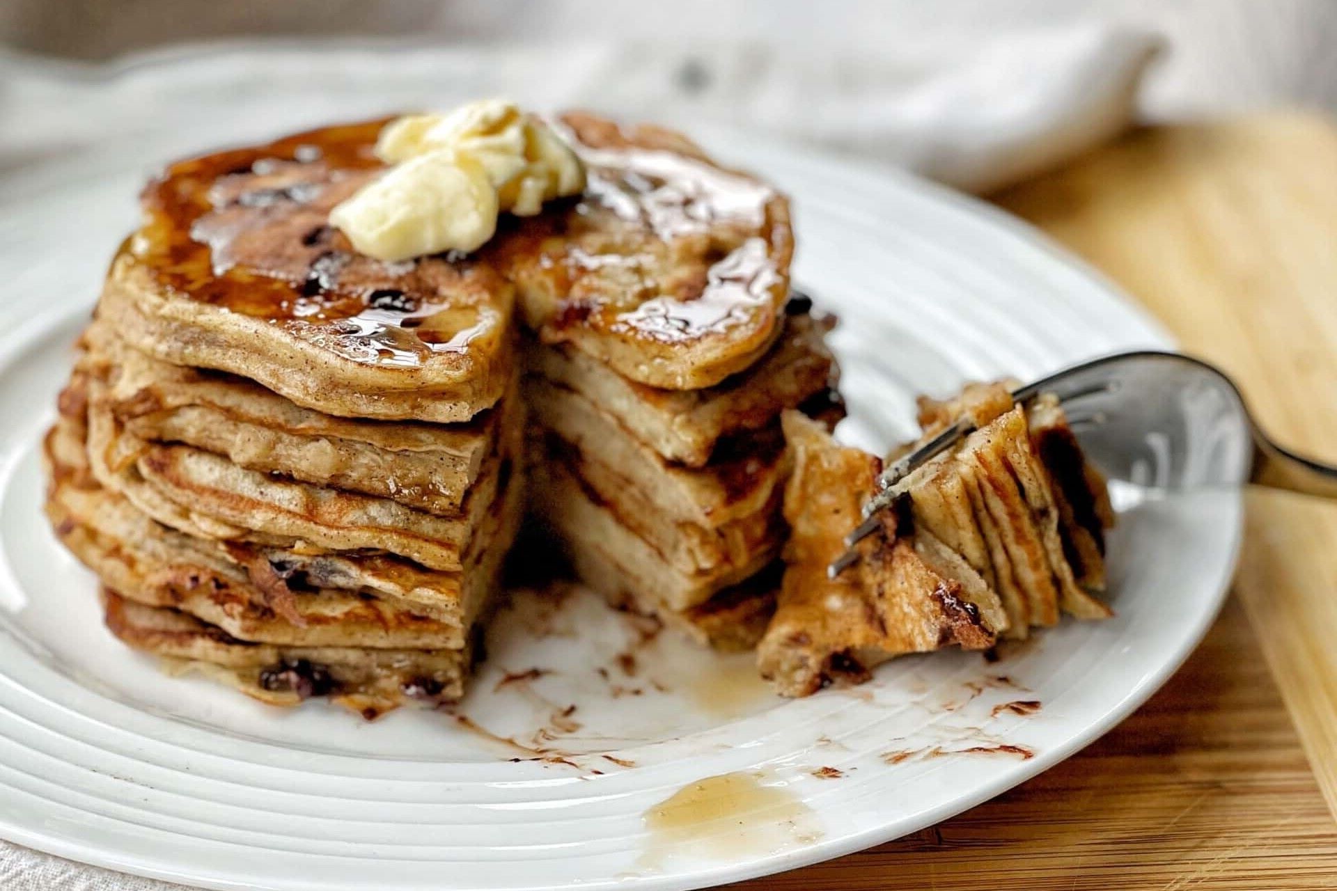 chocolate-chip-banana-pancake-recipe