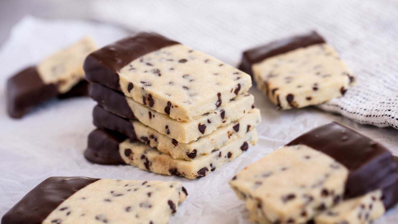 chocolate-chip-shortbread-recipe