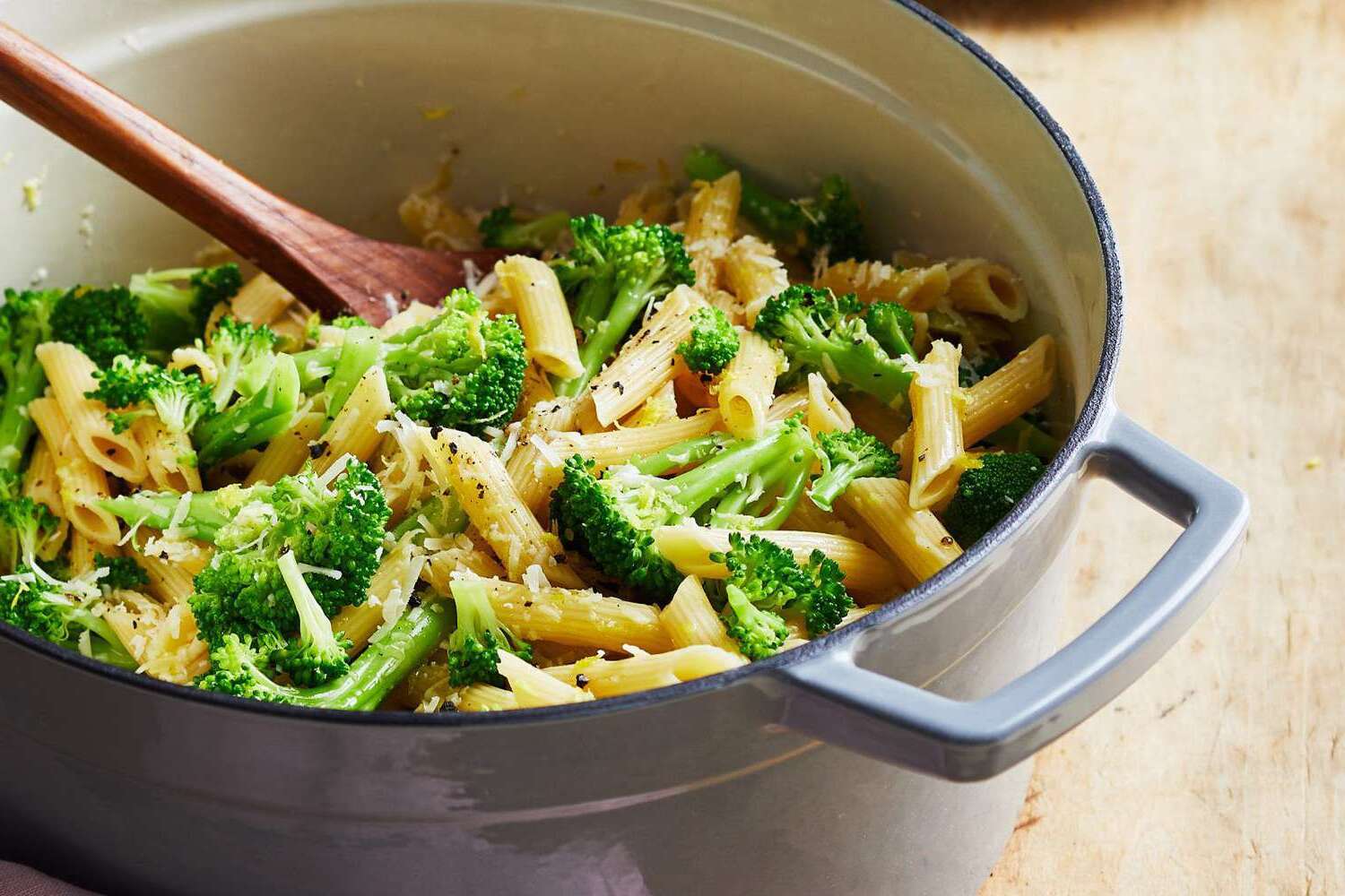 garlic-lemon-broccoli-pasta-recipe