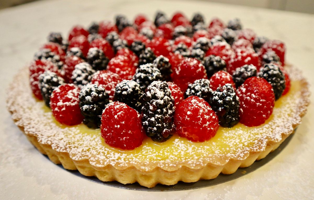 Lemon Berry Tart Recipe | LynneCurry