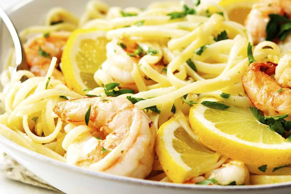 lemon-garlic-shrimp-fettuccine-recipe