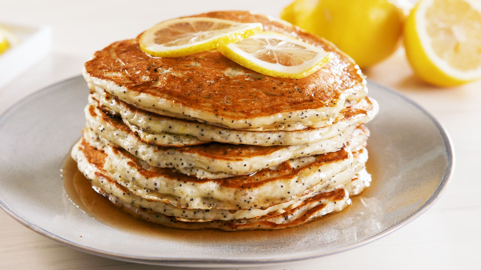 lemon-poppy-seed-pancakes-recipe