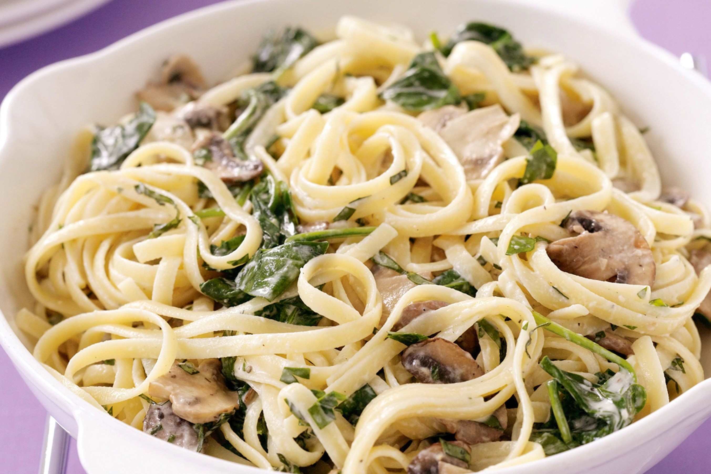 mushroom-spinach-fettuccine-recipe