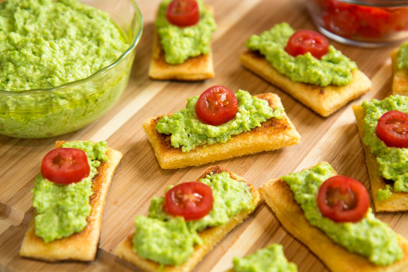 pea-pesto-crostini-recipe