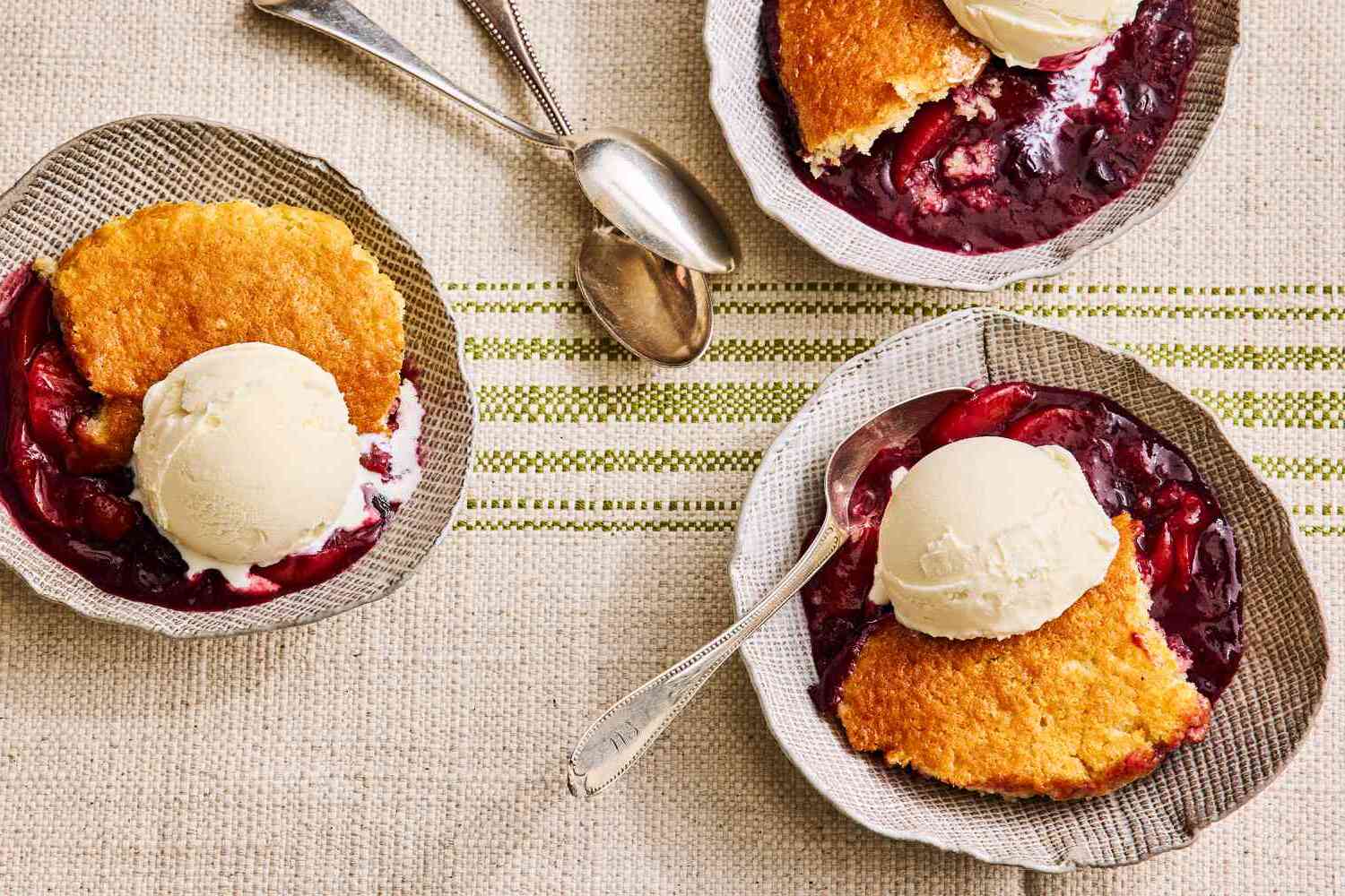 peach-and-blueberry-cobbler-recipe