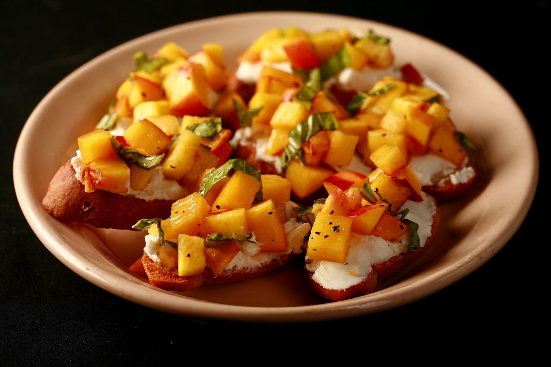 peach-salsa-bruschetta-recipe