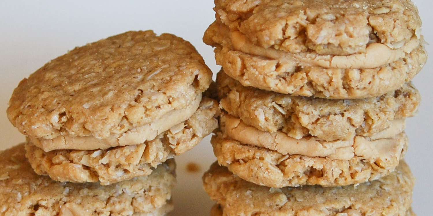 peanut-butter-oatmeal-cookies-recipe