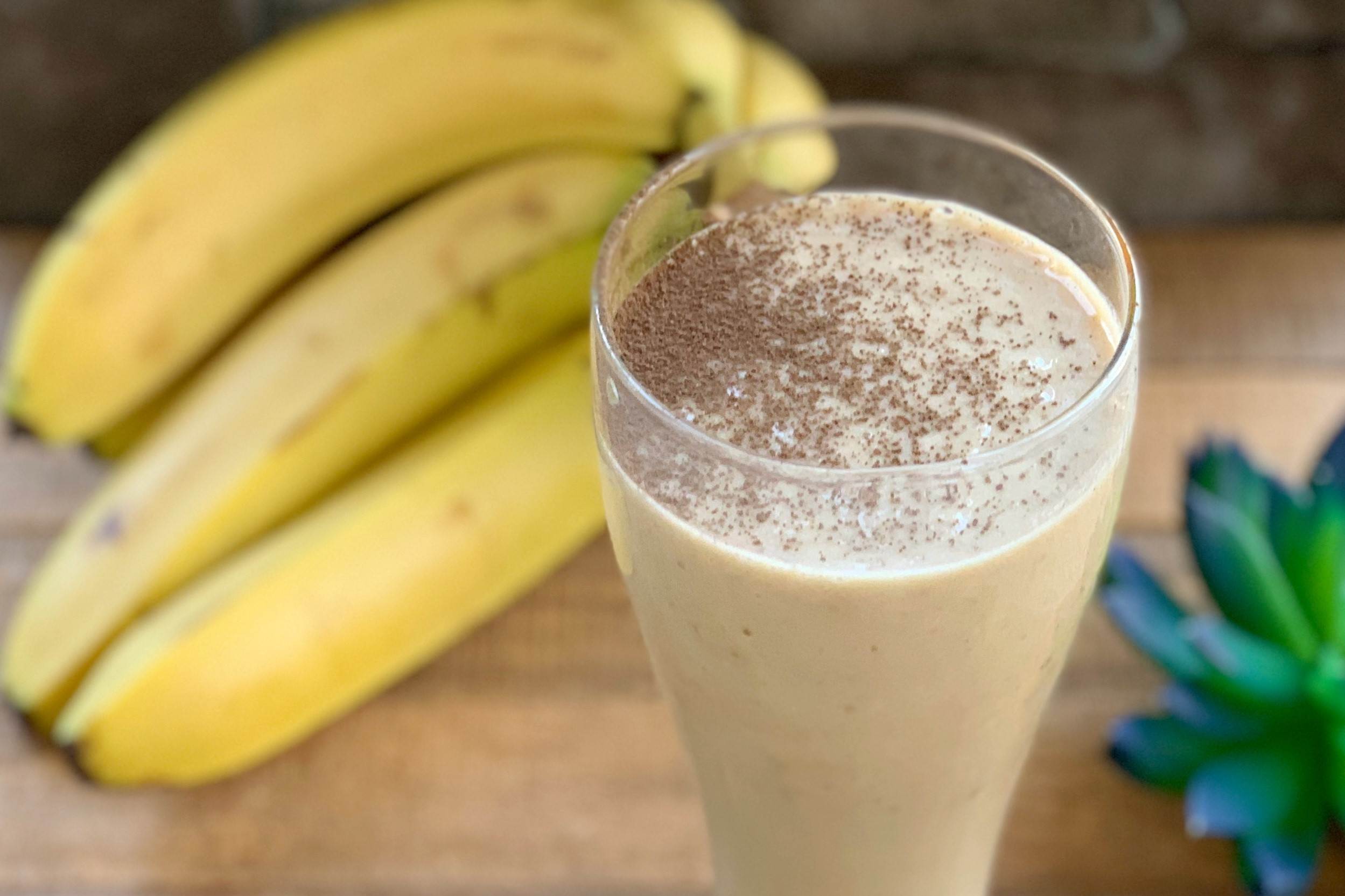 Banana Rum Shake Recipe | LynneCurry