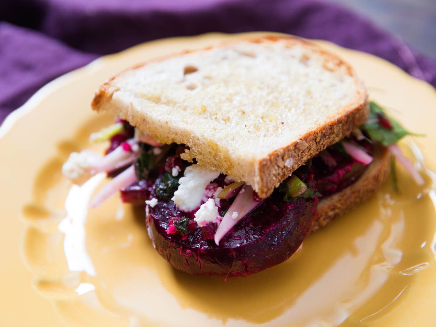 beet-and-goat-cheese-sliders-recipe