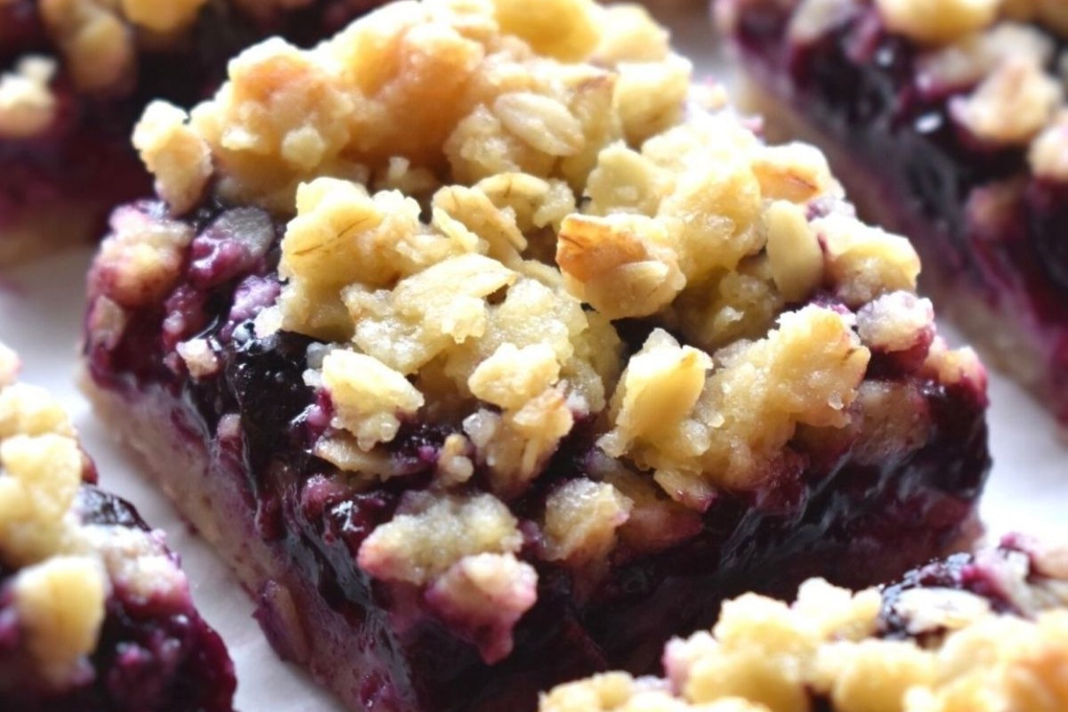 blueberry-oatmeal-bars-recipe