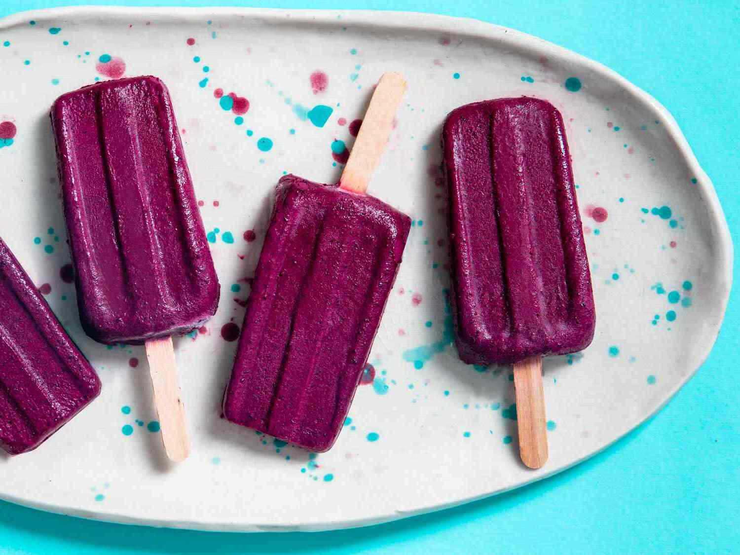 blueberry-yogurt-popsicles-recipe