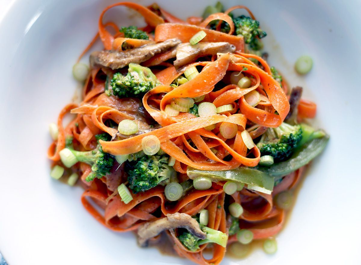 carrot-noodle-pad-thai-recipe