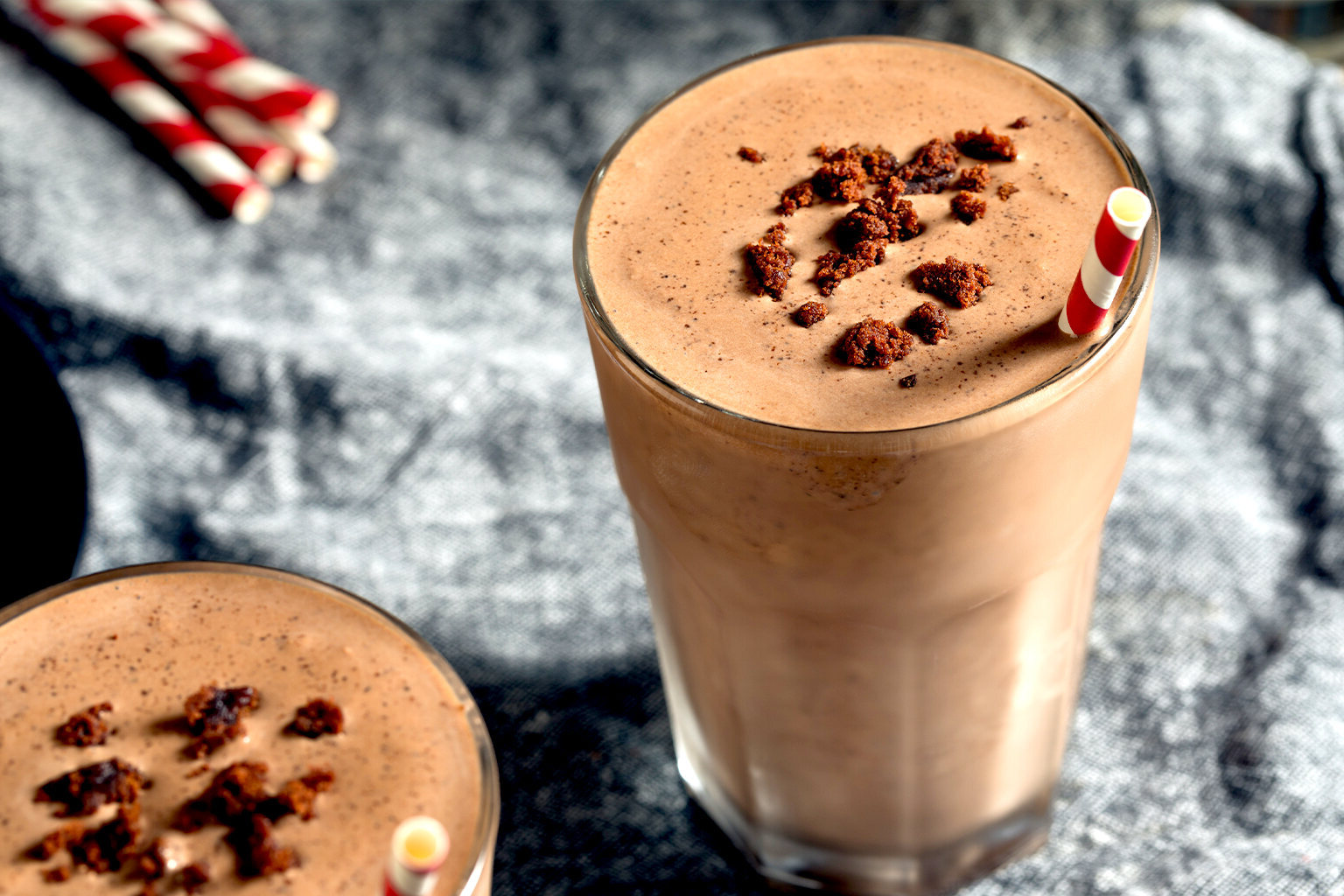 chocolate-hazelnut-whiskey-shake-recipe